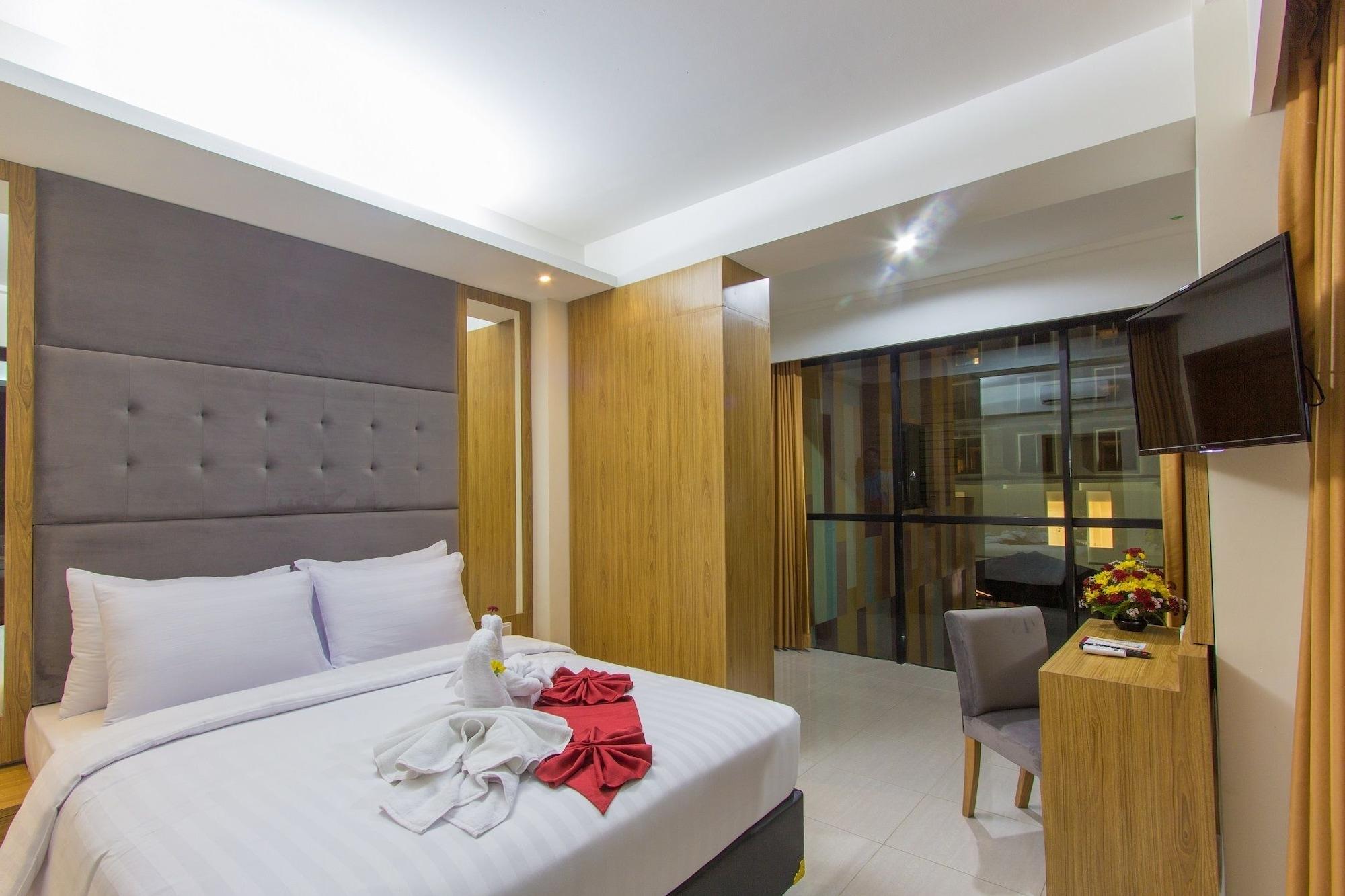 Grand Sarila Hotel Yogyakarta Kejayan Exterior photo