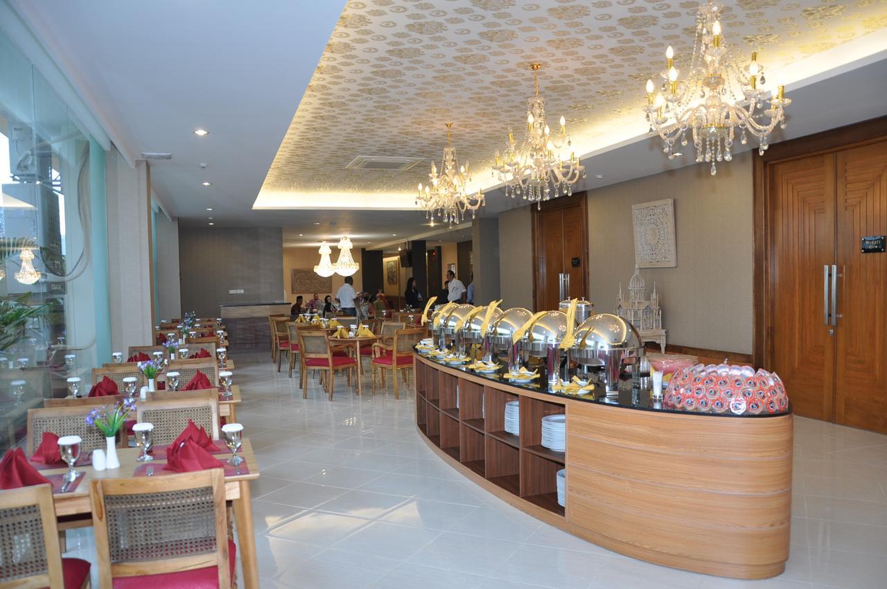 Grand Sarila Hotel Yogyakarta Kejayan Exterior photo