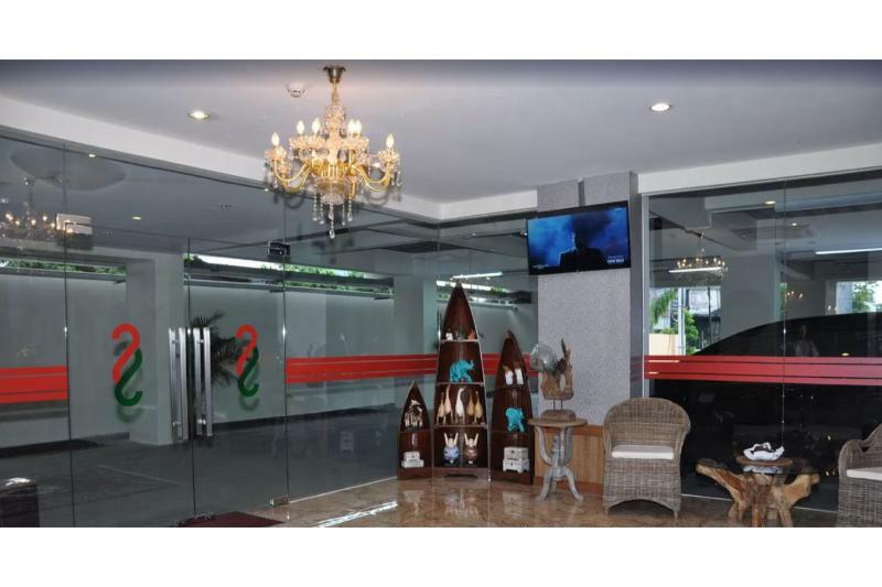 Grand Sarila Hotel Yogyakarta Kejayan Exterior photo