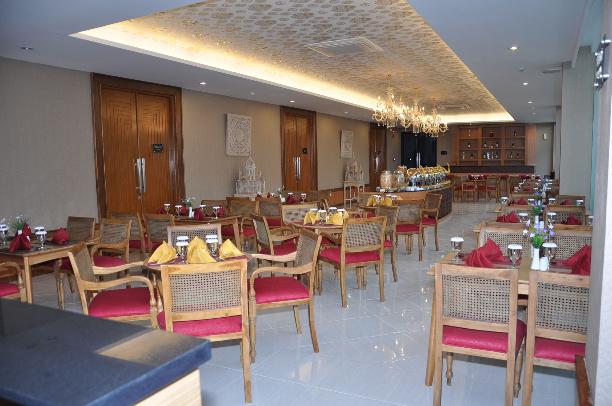 Grand Sarila Hotel Yogyakarta Kejayan Exterior photo
