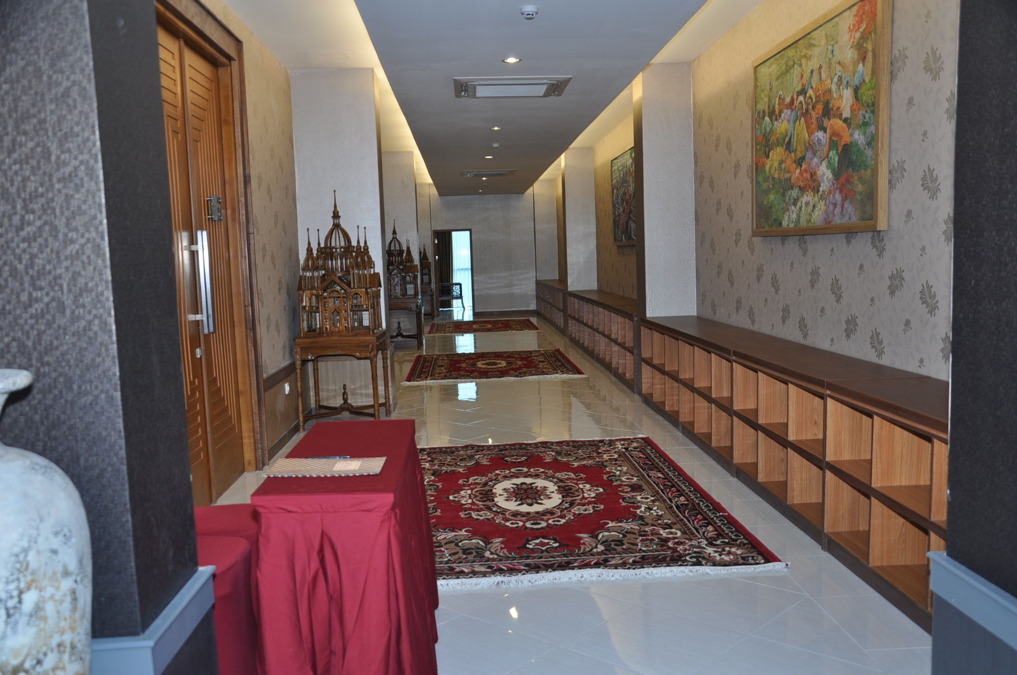 Grand Sarila Hotel Yogyakarta Kejayan Exterior photo