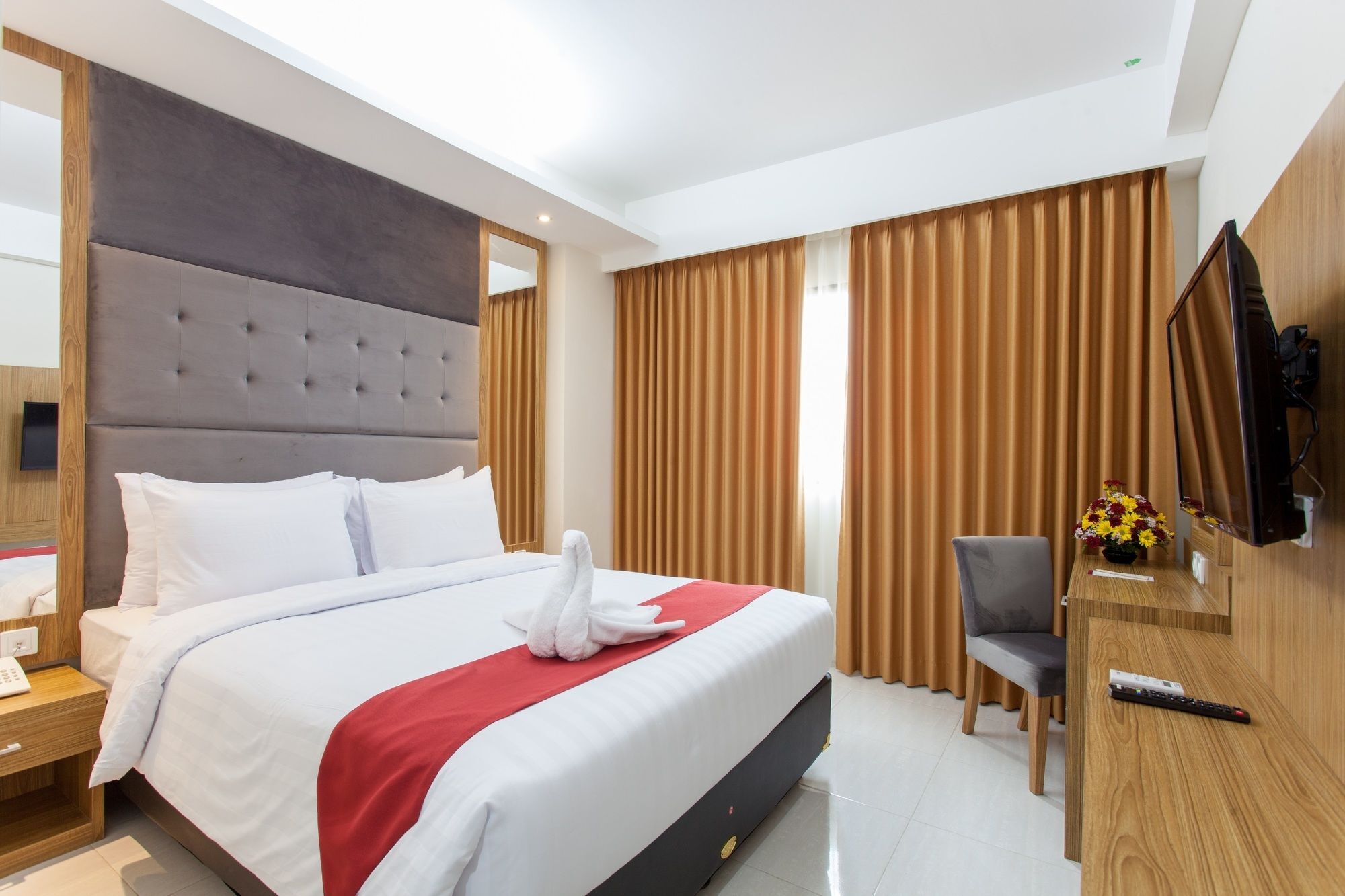 Grand Sarila Hotel Yogyakarta Kejayan Exterior photo